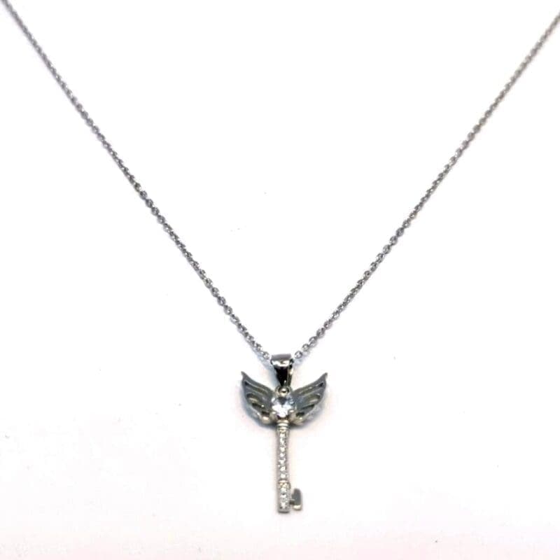 Cadena de plata con piedra blanca ala de ángel llave colgante 1