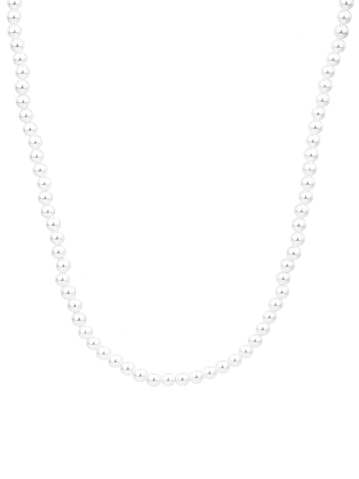 White shell pearl beads with silver clasp (42+4 cm)