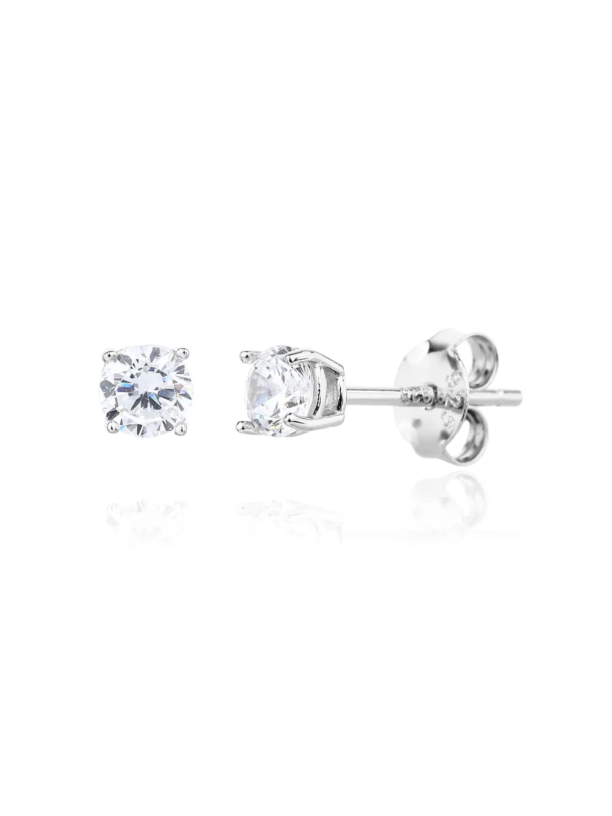 4 claw white cubic zirconia stone stud earrings with round stone 1