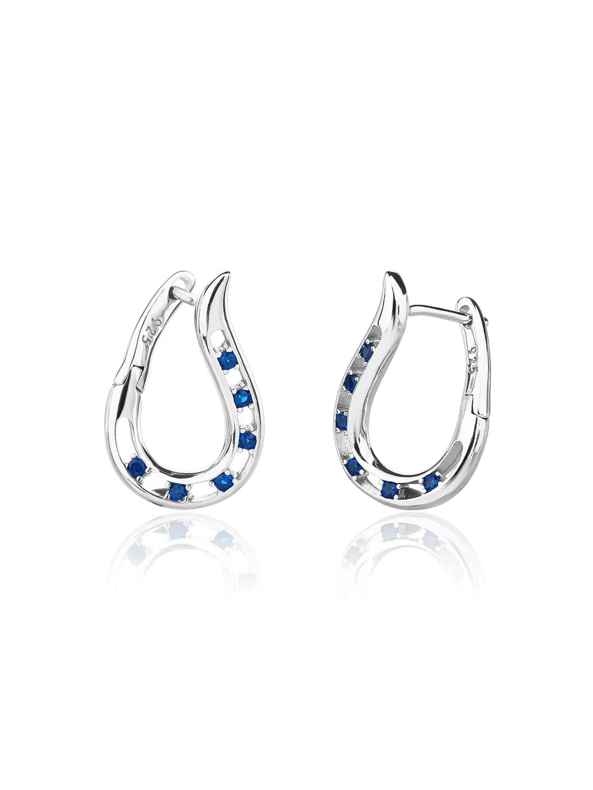 Curved, airy, dark blue stone and silver earrings with a rhodium plating 1