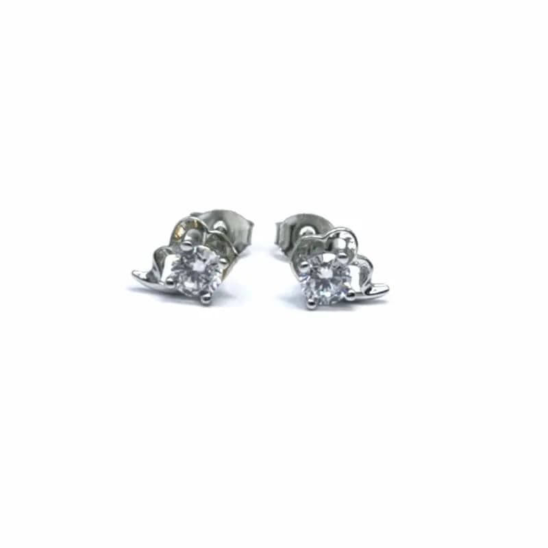 White stone silver half flower earrings 1