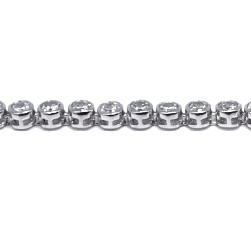 Silbernes Tennisarmband mit weißen Steinen 1